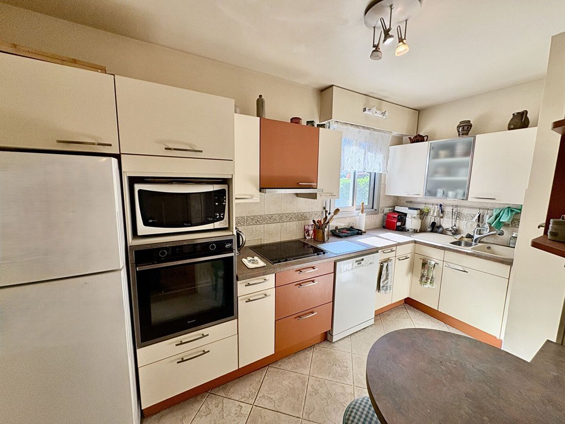 Apartment in Marly-le-Roi, Ile-de-France, France 4 - 16217358