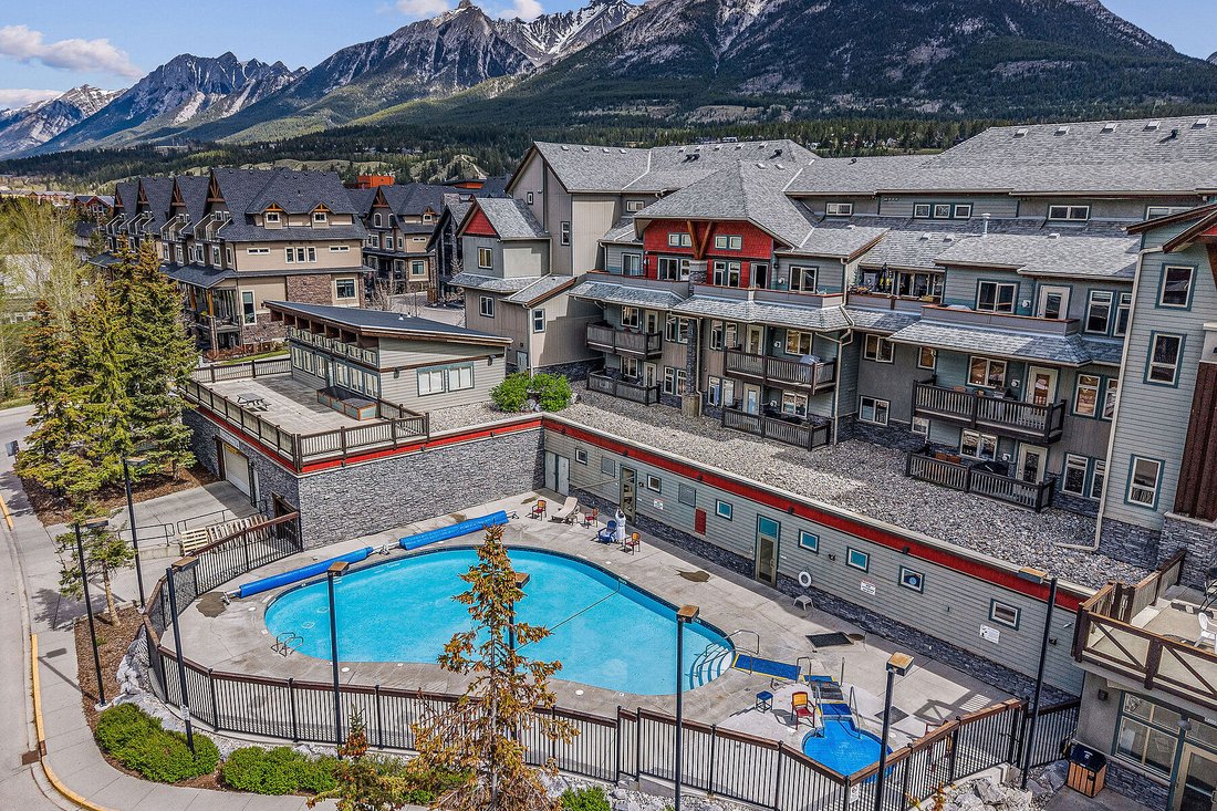 Appartamento a Canmore, Alberta, Canada 4 - 17422402