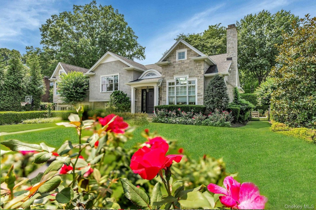 House in Glen Cove, New York, United States 1 - 17929858