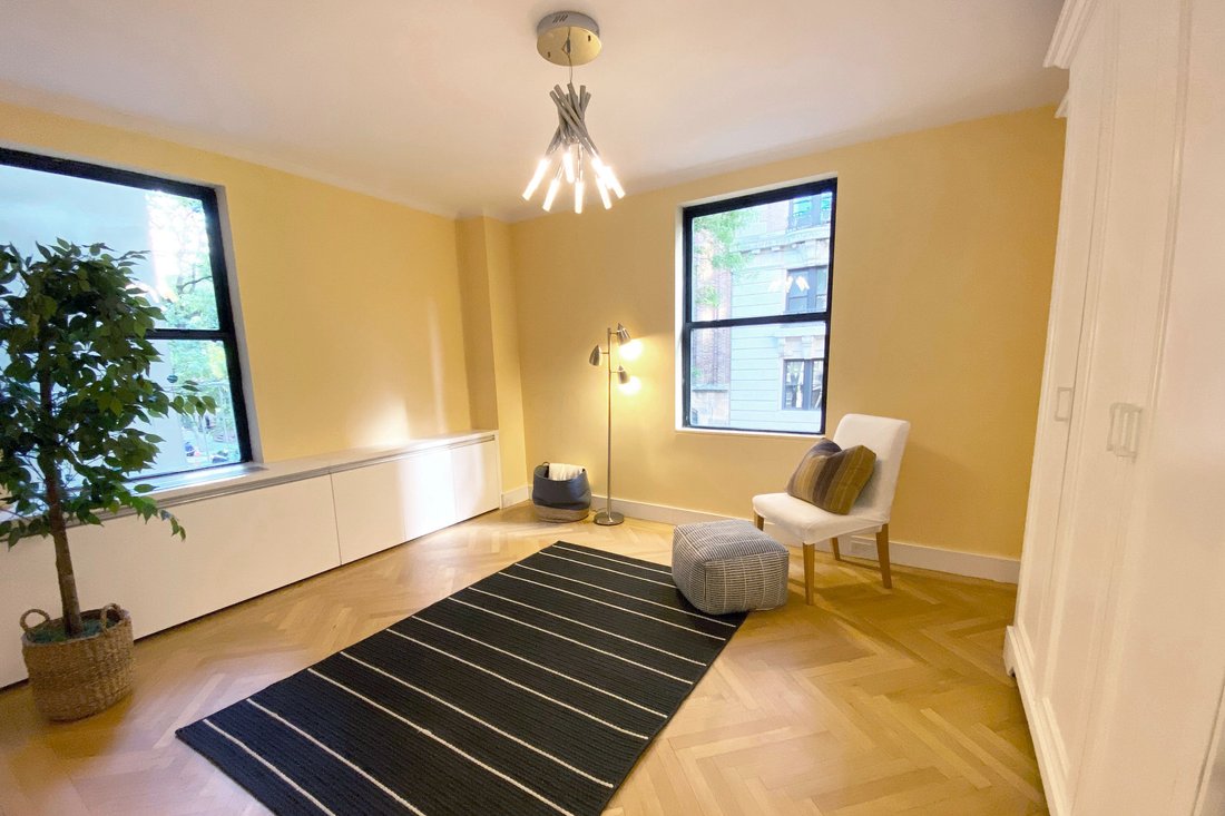 Co Op in New York, New York, United States 5 - 17641912
