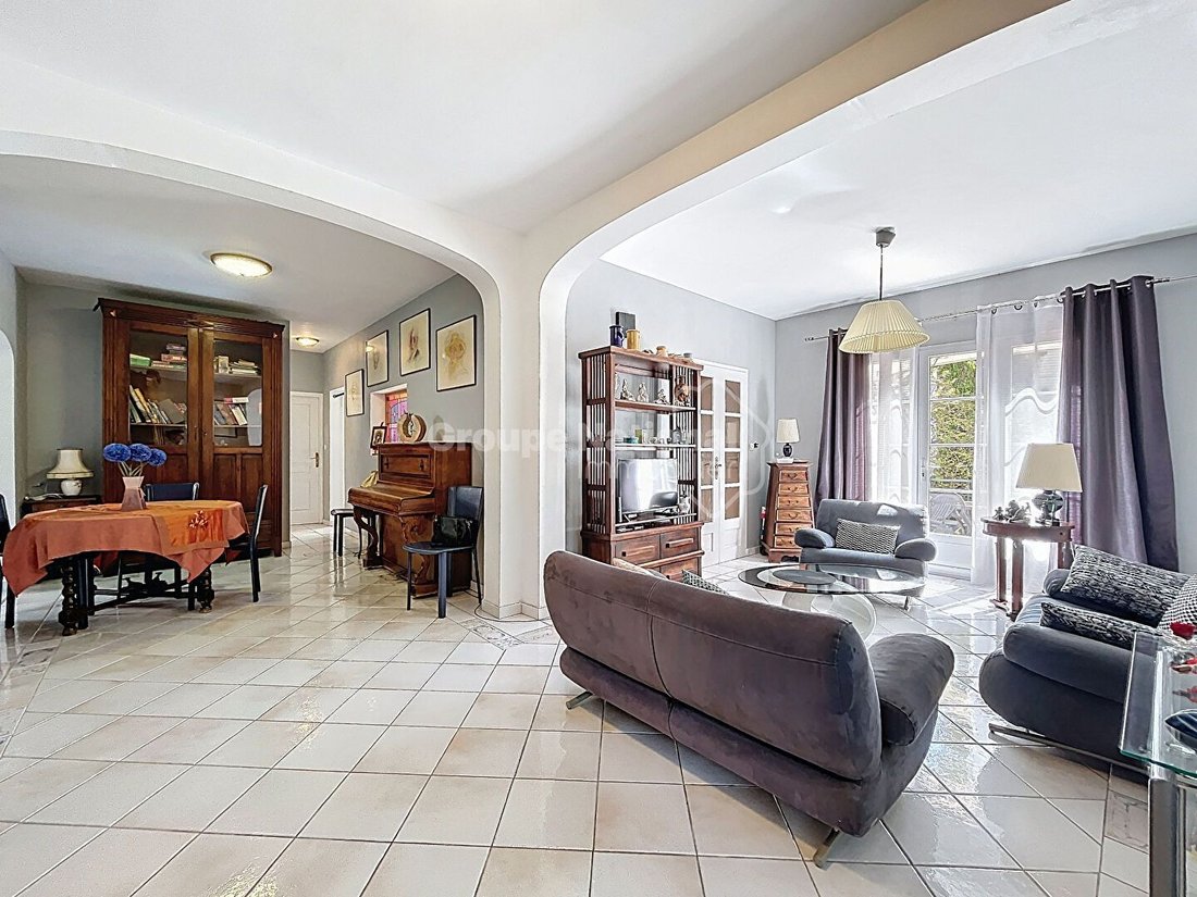 House in Avignon, Provence-Alpes-Côte d'Azur, France 3 - 17844453