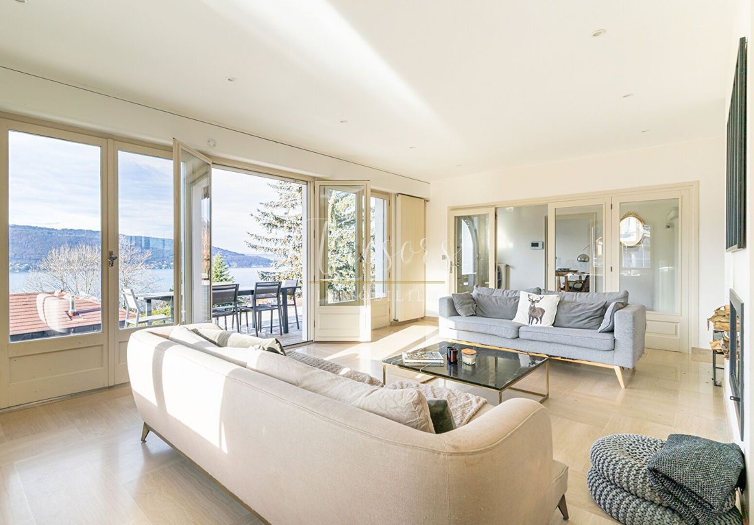 Villa in Veyrier-du-Lac, Auvergne-Rhône-Alpes, France 4 - 16204351