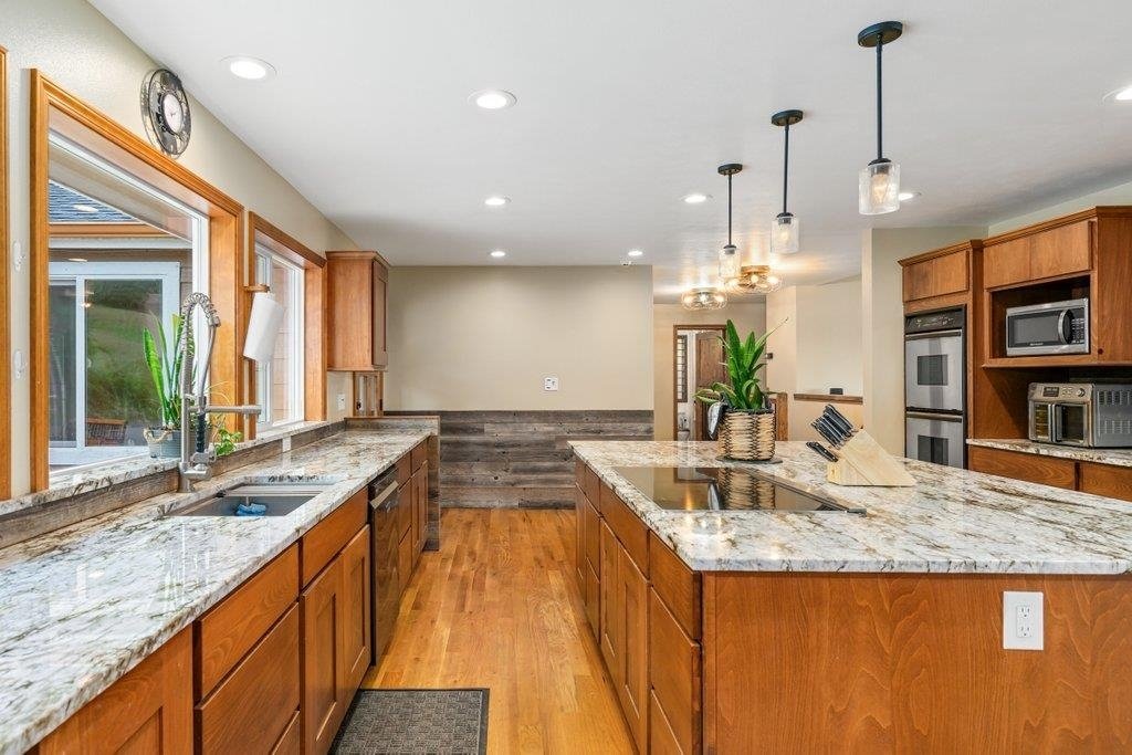 House in Spokane, Washington, United States 4 - 17940672