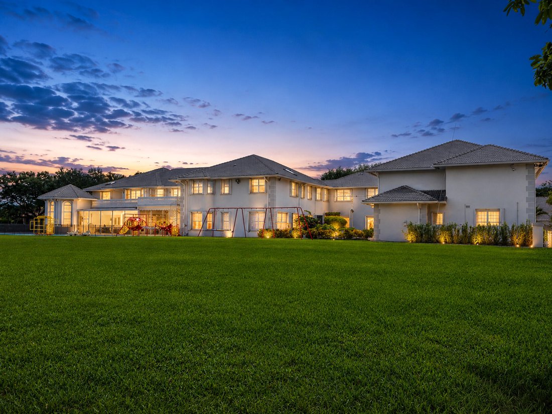 House in Coral Springs, Florida, United States 3 - 17910155