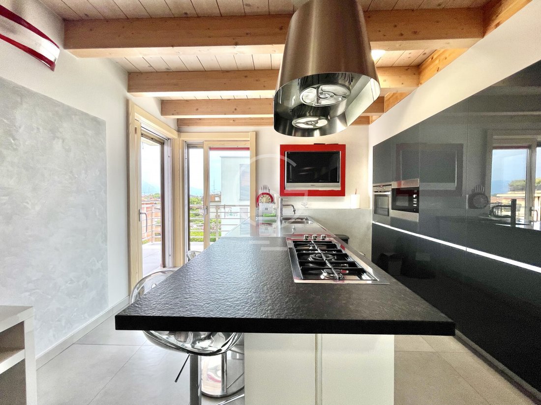 Apartment in Desenzano Centro, Desenzano del Garda, Lombardy 5 - 17931594
