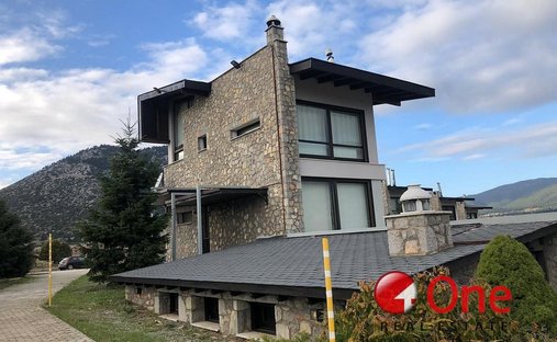 House in Arachova, Thessaly and Central Greece, Greece 1