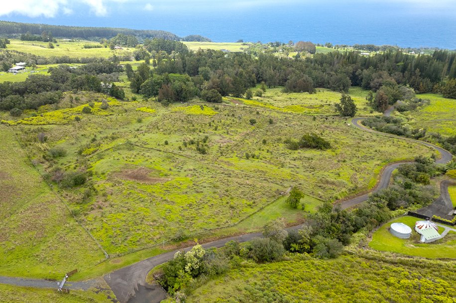 Land in Laupahoehoe, Hawaii, United States 3 - 17935041