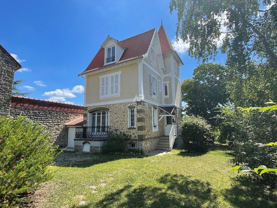 House in Carrieres-sous-Poissy, Ile-de-France, France 4 - 16066066