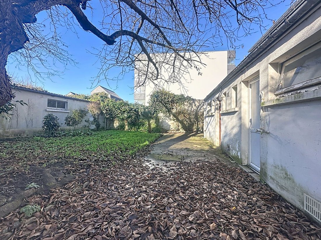 House in Gare-La Saudrais-La Vicomte, Dinard, France 4 - 16918227