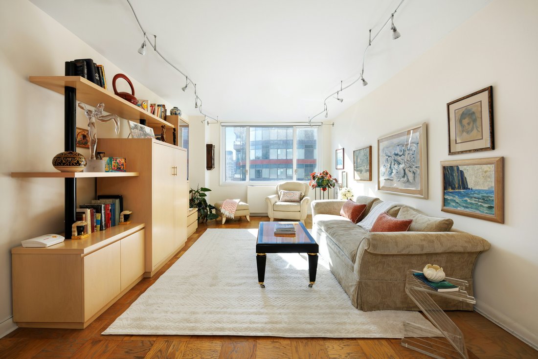 Co Op in New York, New York, United States 1 - 16747927