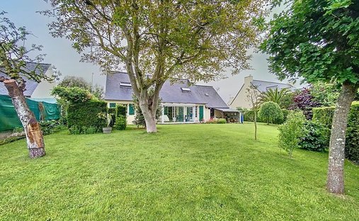 House in Ploubalay, Beaussais-sur-Mer, France 1