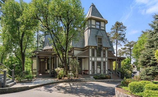 Condo in Dobbs Ferry, New York, United States 1
