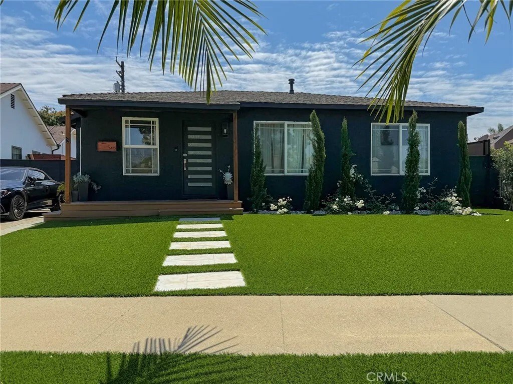 House in Signal Hill, California, United States 1 - 17942591