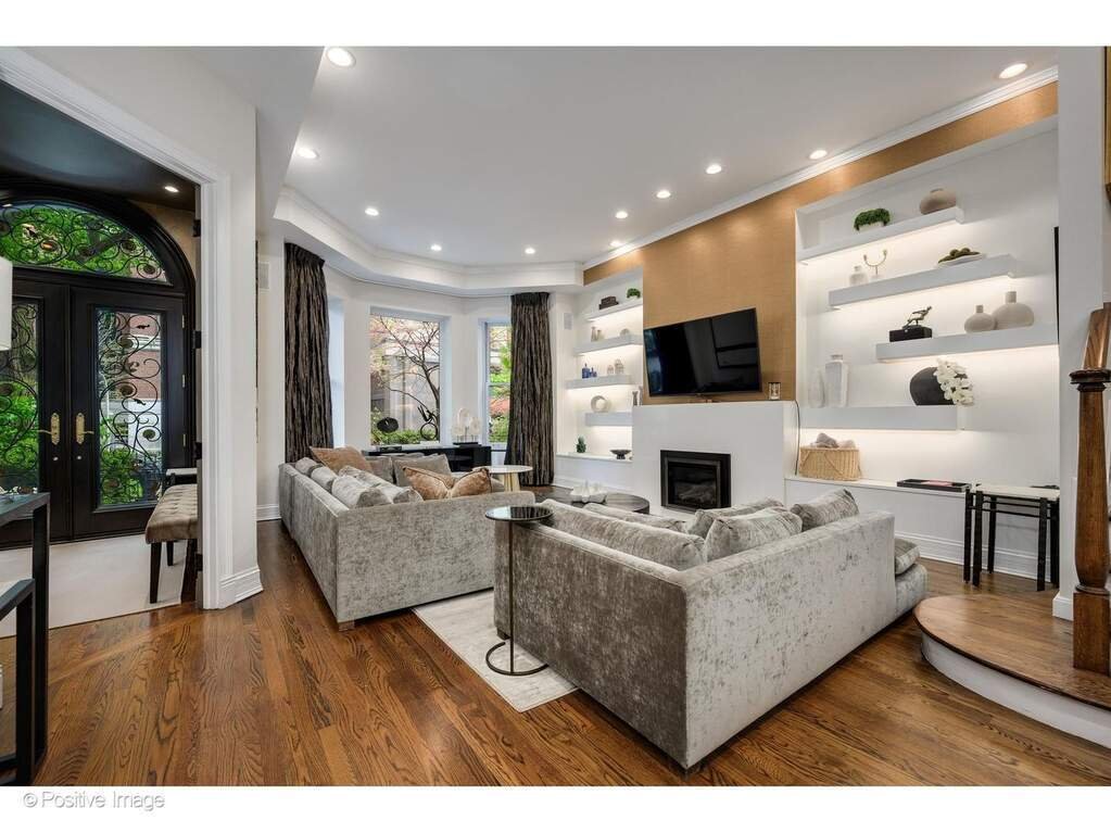 House in Chicago, Illinois, United States 5 - 17936501