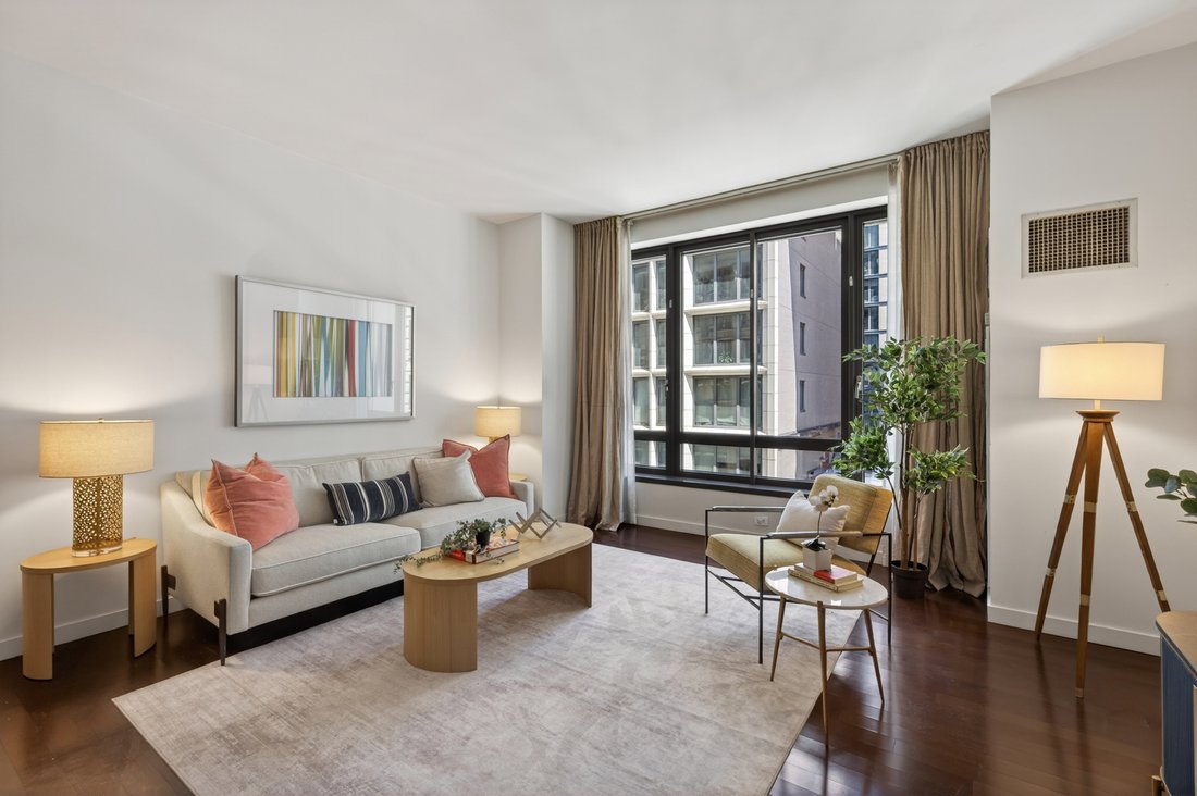 Condo in New York, New York, United States 1 - 17943813