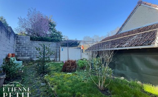 House in Fourqueux, Saint-Germain-en-Laye, France 1
