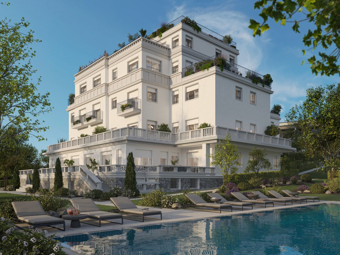 Apartment in Desenzano Centro, Desenzano del Garda, Lombardy 1 - 17931563