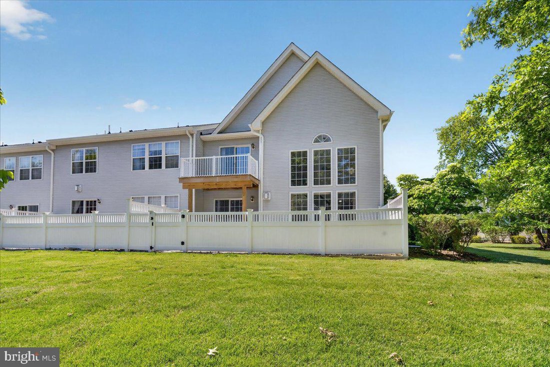 Condo in Pennington, New Jersey, United States 2 - 17939746
