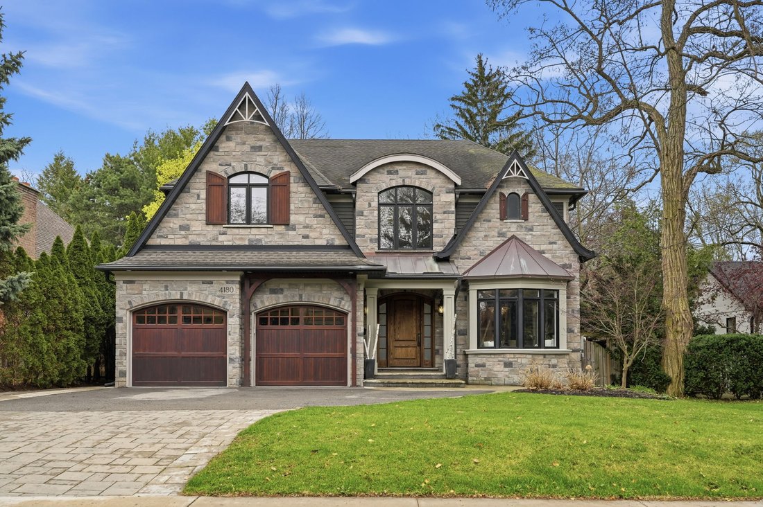 House in Burlington, Ontario, Canada 1 - 17930541