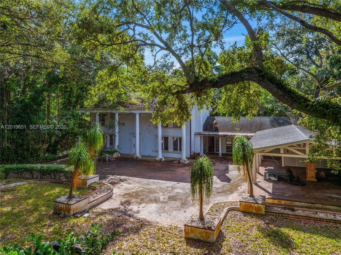 House in Miami, Florida, United States 5 - 17939655