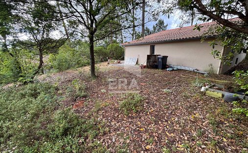 Chateau With Outbuilding And Private Beach In Provence