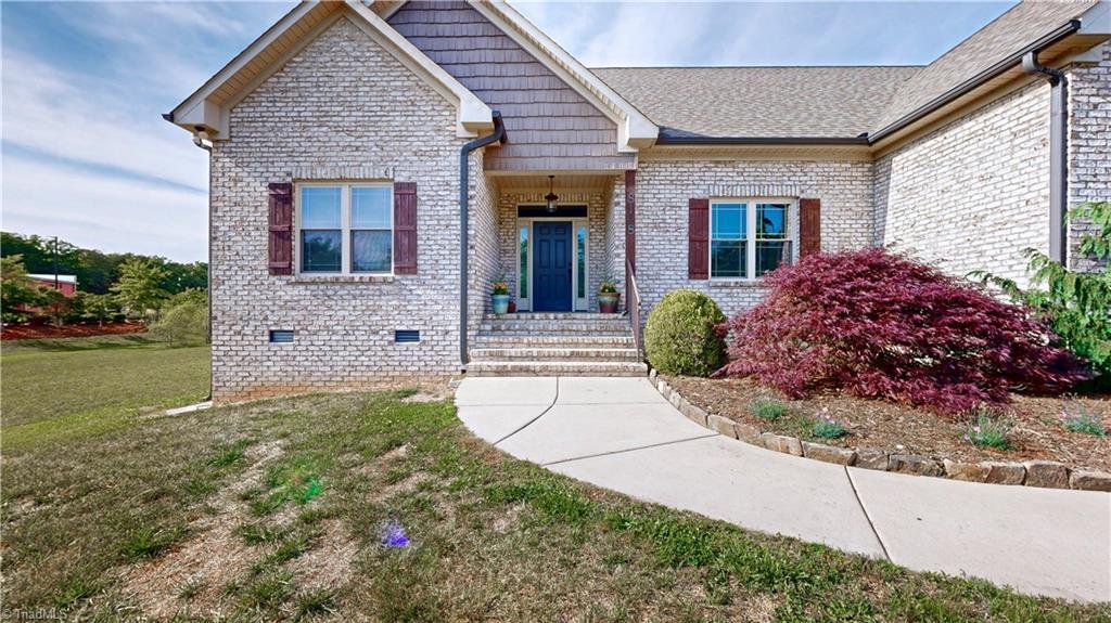 House in Stokesdale, North Carolina, United States 3 - 17942307