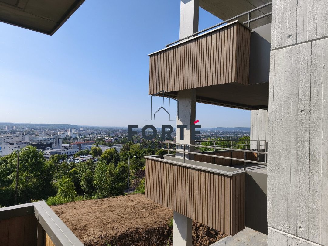 Apartment in Centre Ville, Thionville, France 3 - 17945069