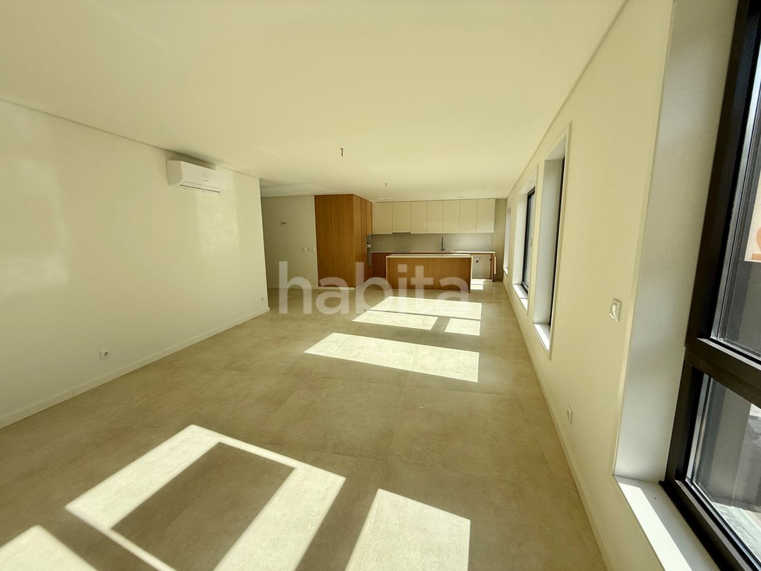 Apartment in Cedofeita, Santo Ildefonso, Se, Miragaia, Sao Nicolau e Vitoria, Porto District, Portugal 2 - 17937810