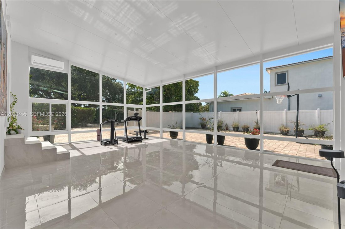 House in Miami, Florida, United States 4 - 17942542