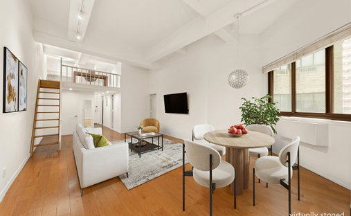 House in New York, New York, United States 1