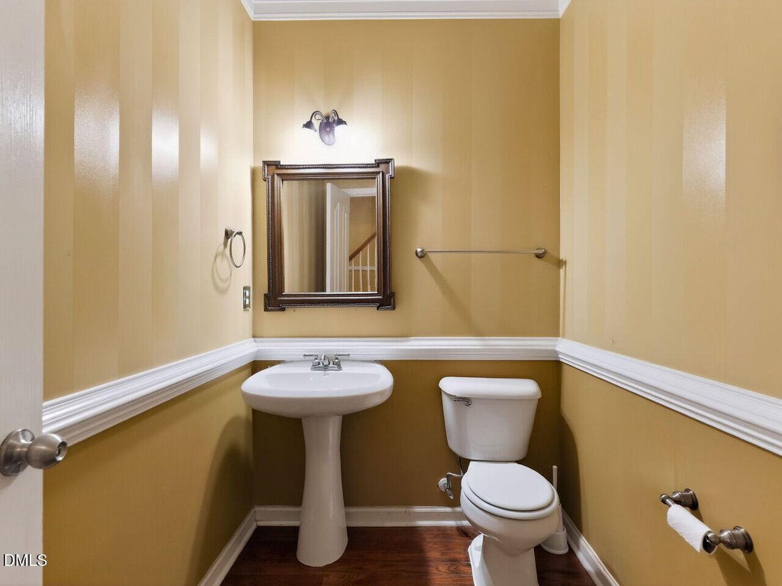 Townhouse in Cary, North Carolina, United States 5 - 17942549