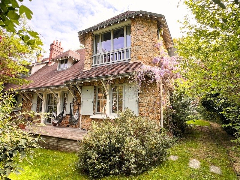 House in Domaine National du Château, Versailles, France 5 - 17068419