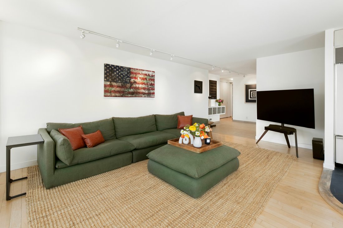 Condo in New York, New York, United States 3 - 17854557