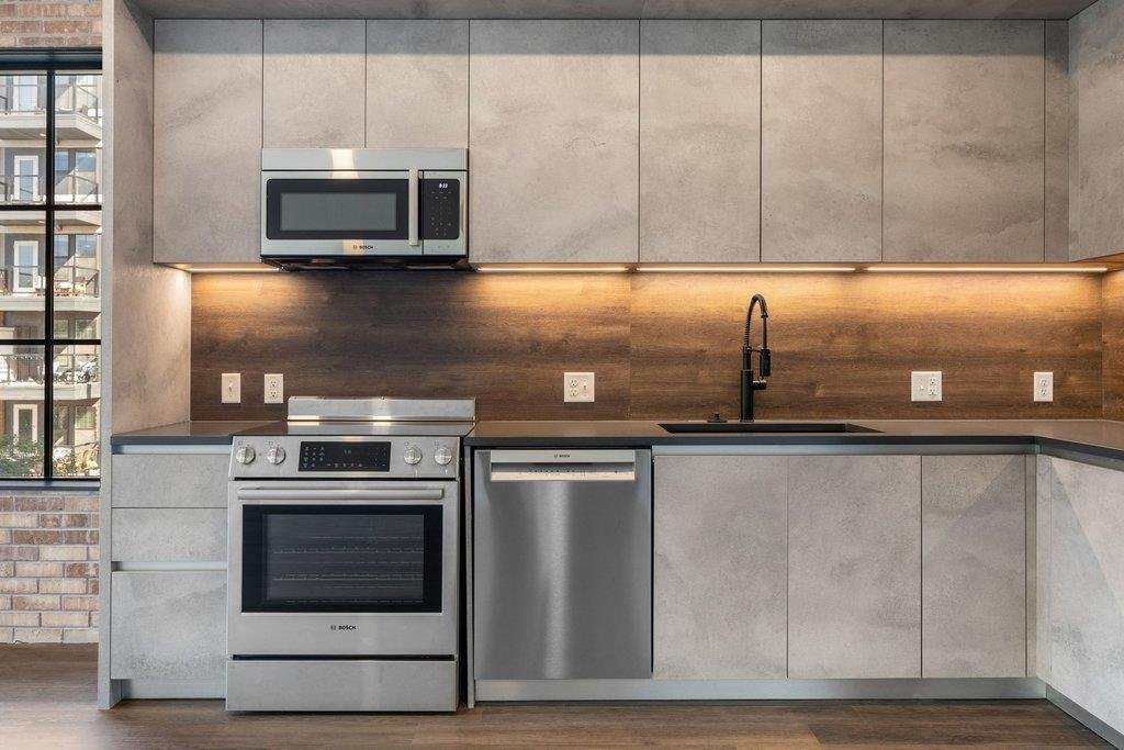 Condo in Austin, Texas, United States 2 - 17939656