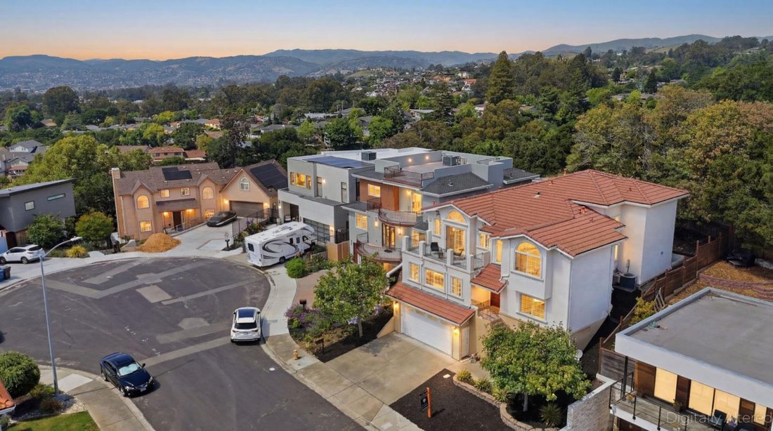 House in Hayward, California, United States 2 - 17938042