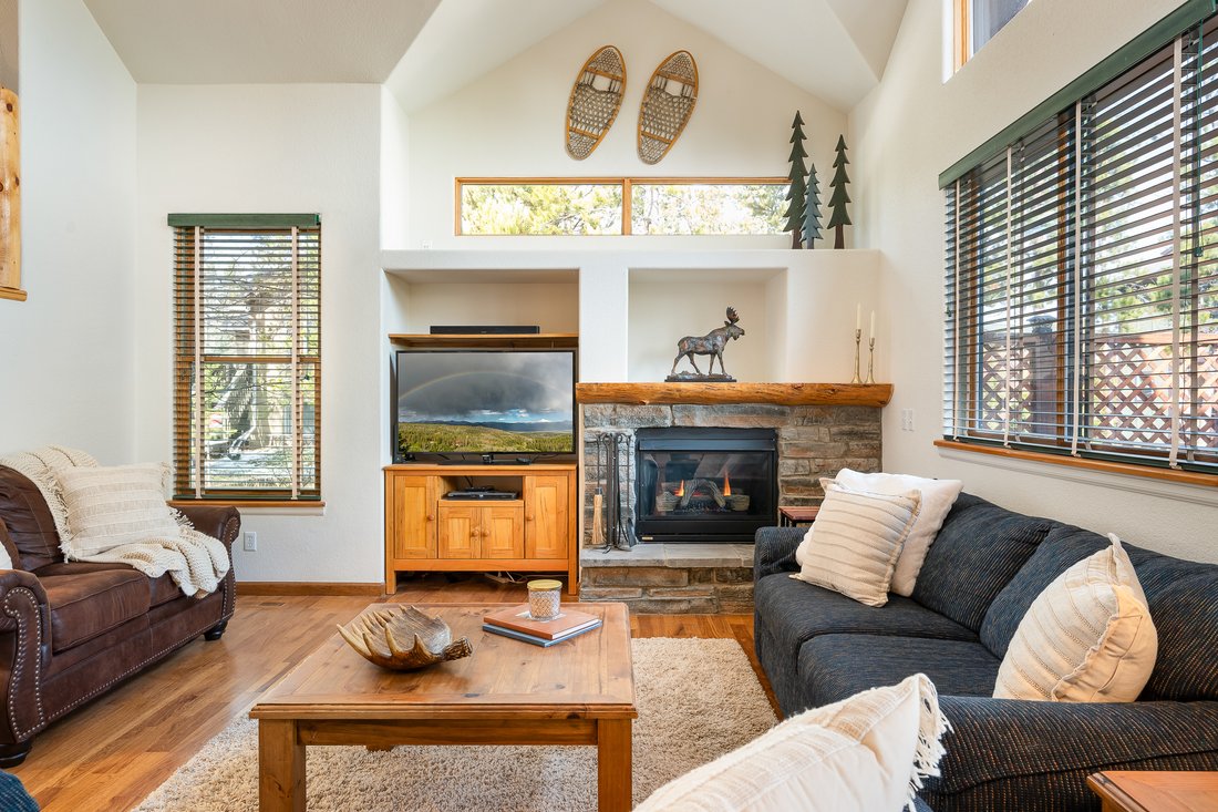 Fraser, Colorado, United States 4 - 17945263