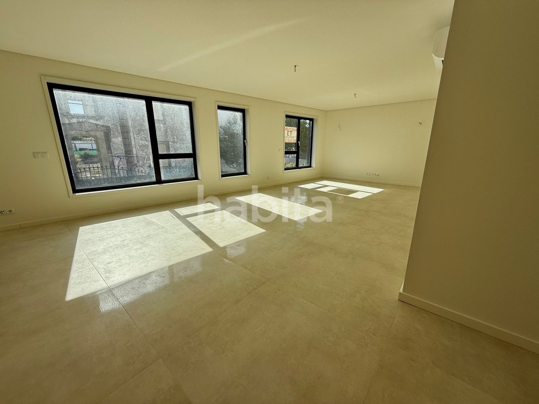 Apartment in Cedofeita, Santo Ildefonso, Se, Miragaia, Sao Nicolau e Vitoria, Porto District, Portugal 4 - 17937810