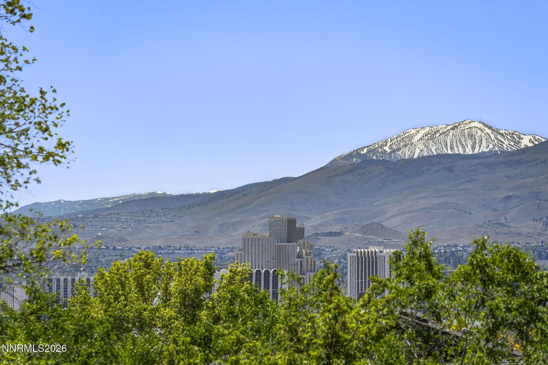 House in Reno, Nevada, United States 3 - 17940692