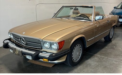 1986 Mercedes-Benz 560 Series SL 2D Coupe Roadster in Hillsboro, OR, United States 1