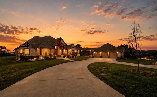 House in Weatherford, Texas, United States 1