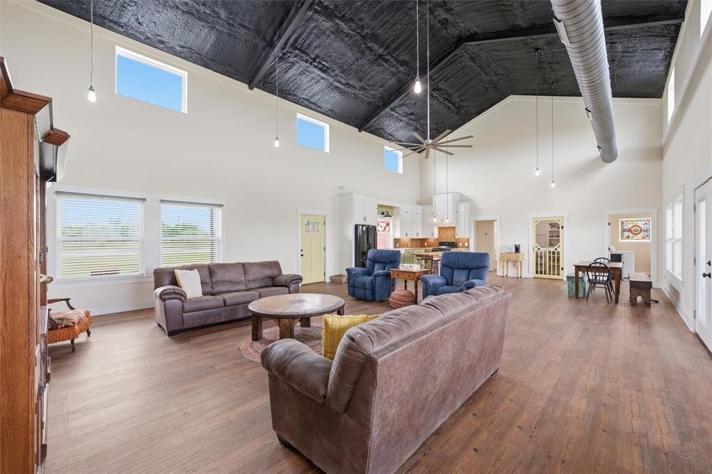 House in China Spring, Texas, United States 5 - 17940903