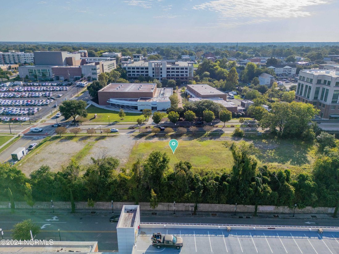 Land in Wilmington, North Carolina, United States 5 - 17941846