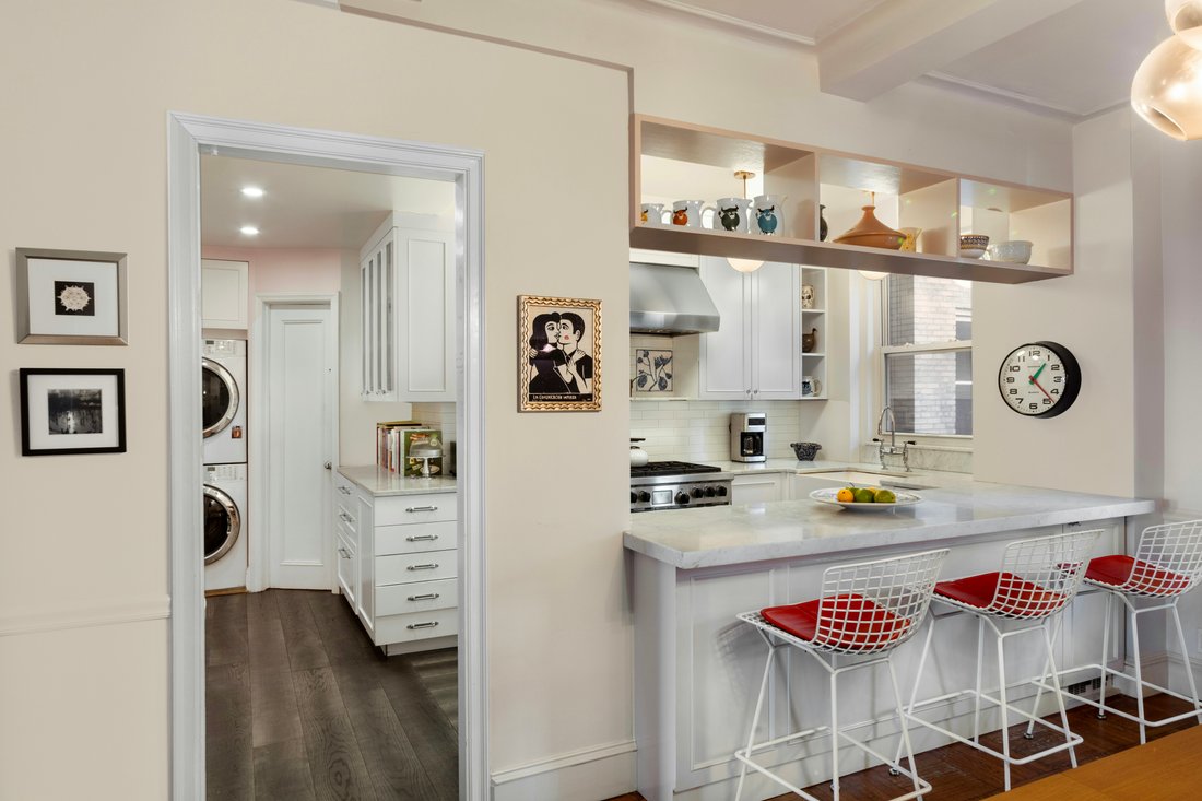 Co Op in New York, New York, United States 2 - 17687177
