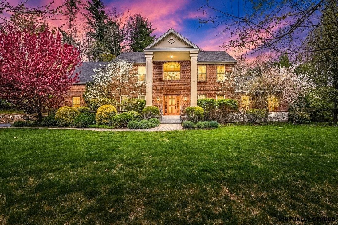 House in Bedford, New Hampshire, United States 4 - 17939856