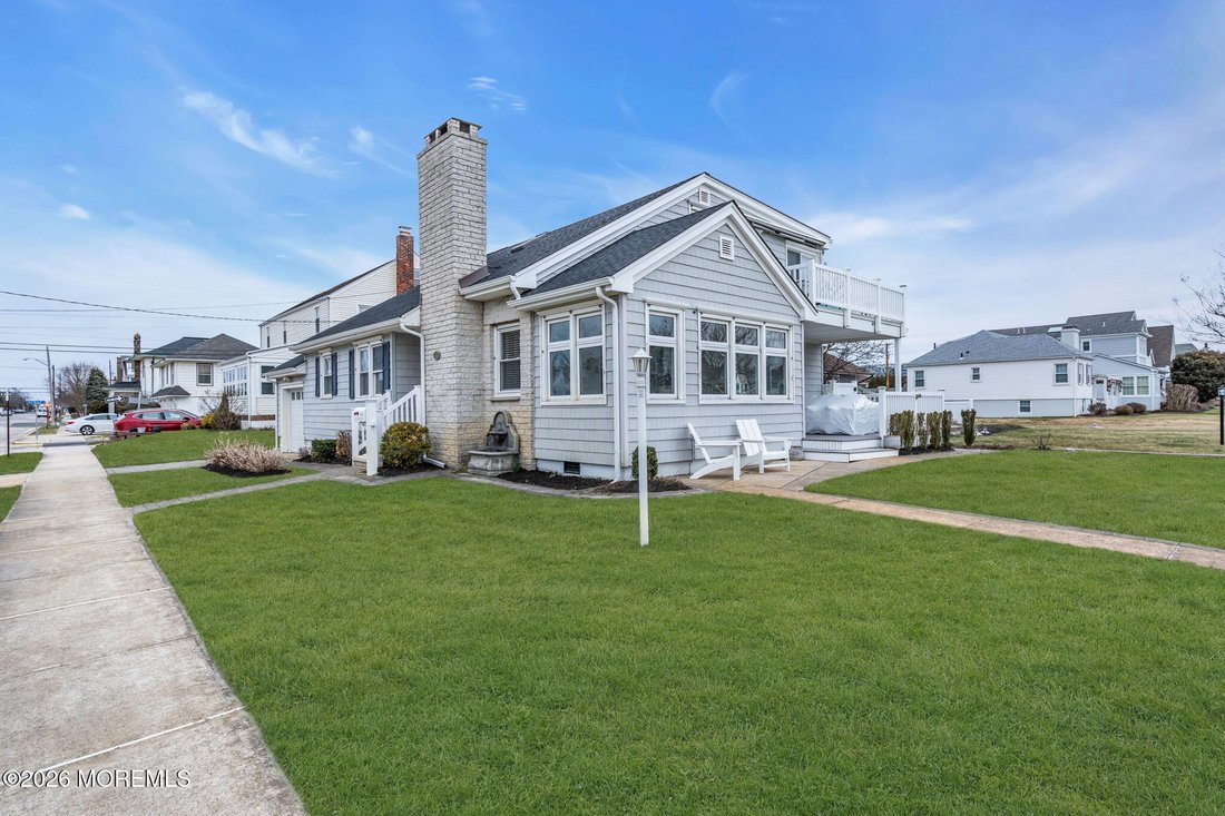 House in Avon-by-the-Sea, New Jersey, United States 4 - 17945499