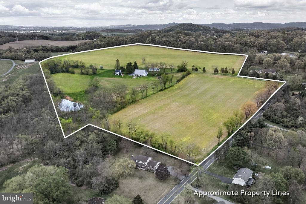 Farm Ranch in Leesport, Pennsylvania, United States 2 - 17938007