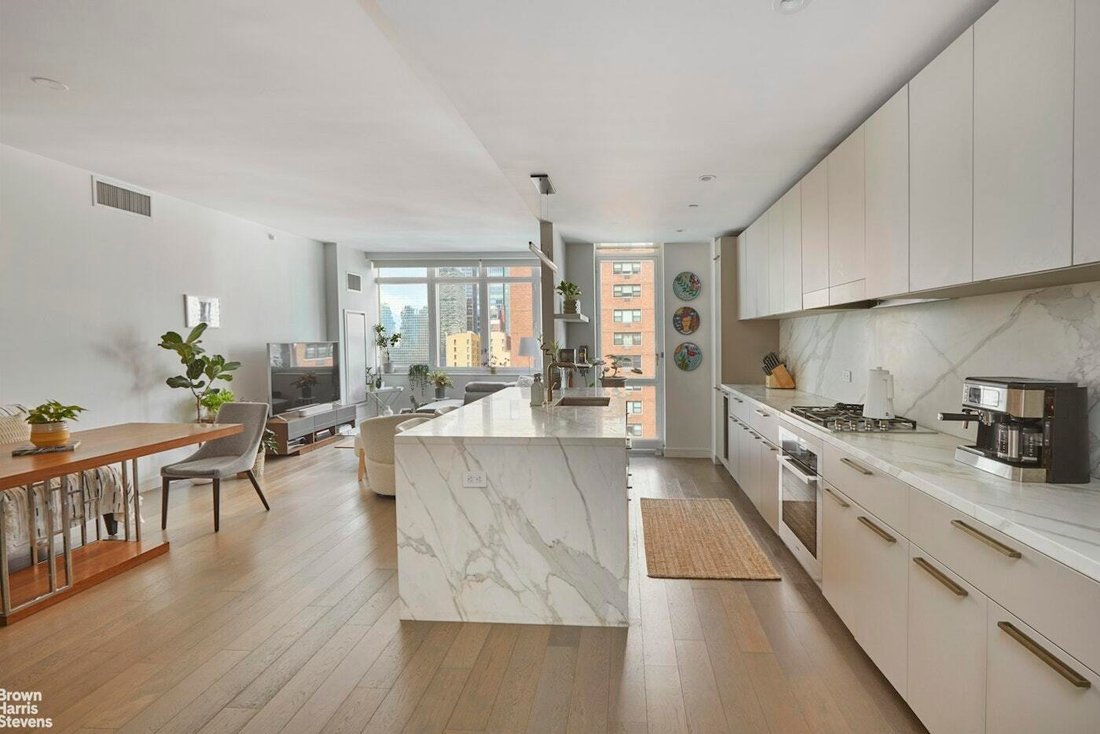 Condo in New York, New York, United States 1 - 16747095