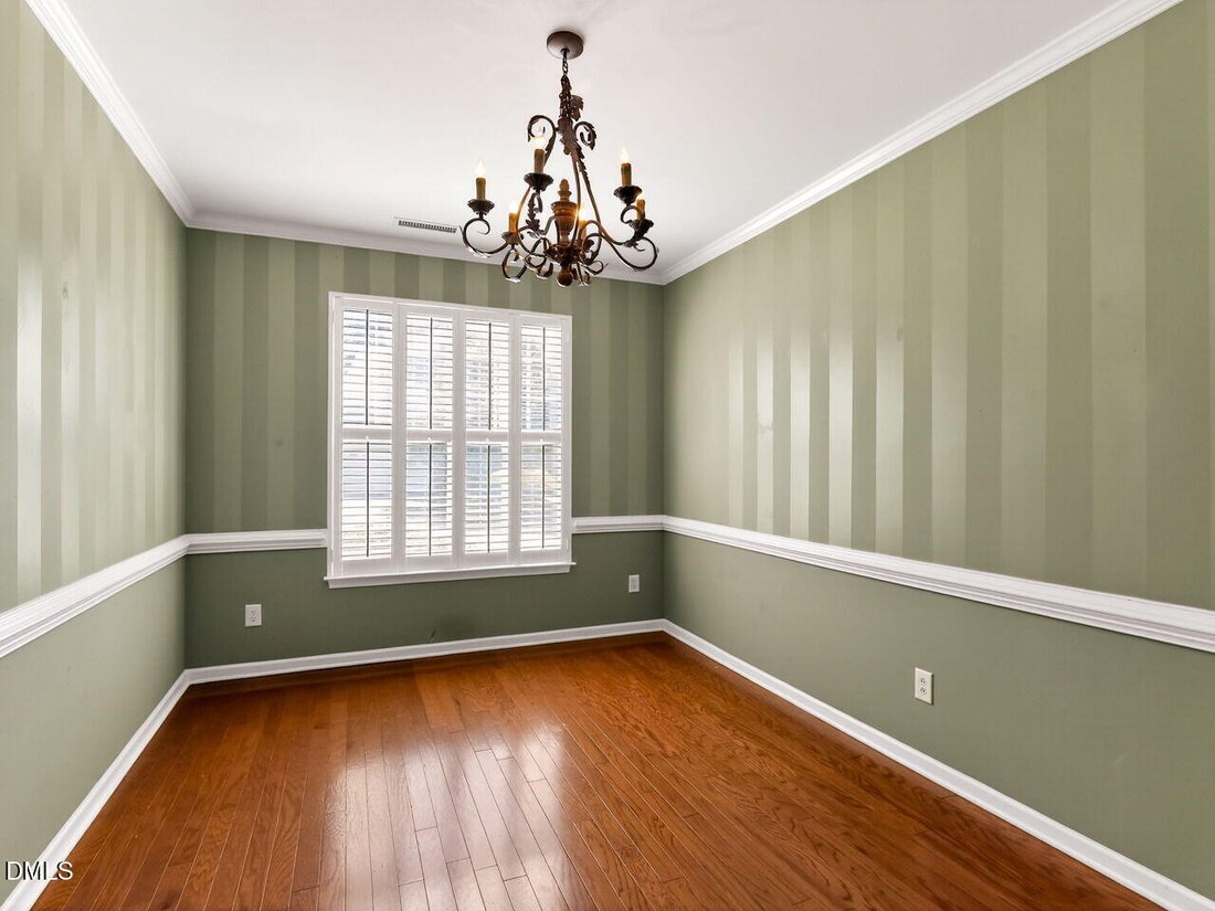 Townhouse in Cary, North Carolina, United States 4 - 17942549