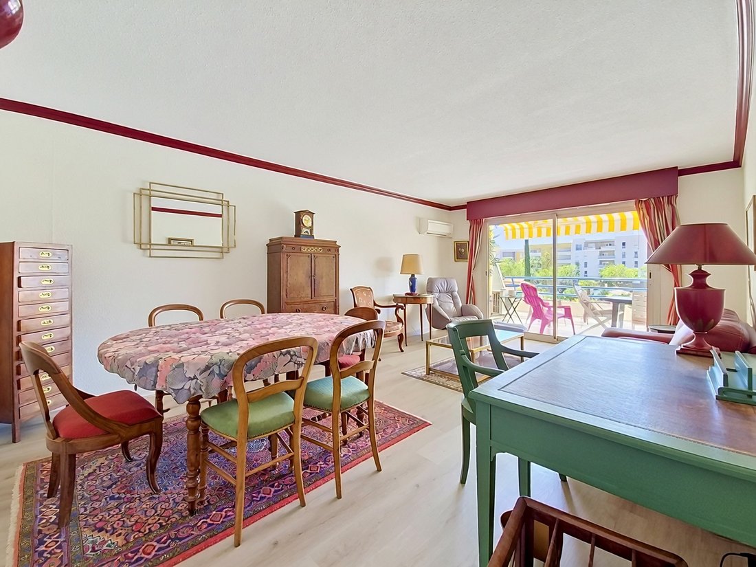 Apartment in Exterieurs, Frejus, France 3 - 17937462