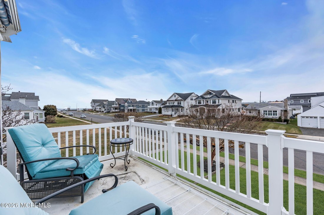 House in Avon-by-the-Sea, New Jersey, United States 5 - 17945499
